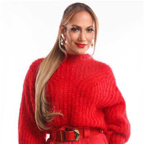 az mude|Jennifer Lopez Poses Completely Nude in Jaw.